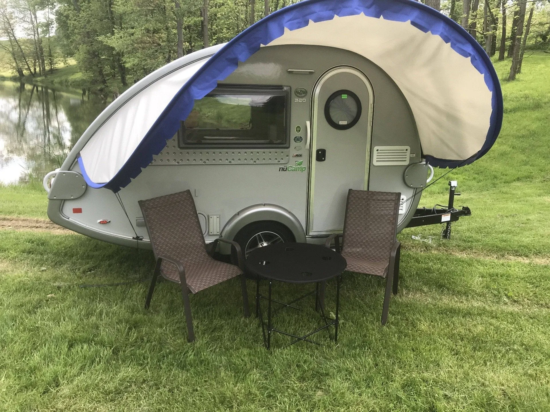 AllPro Shade Wing Visor for TAB 320 Campers