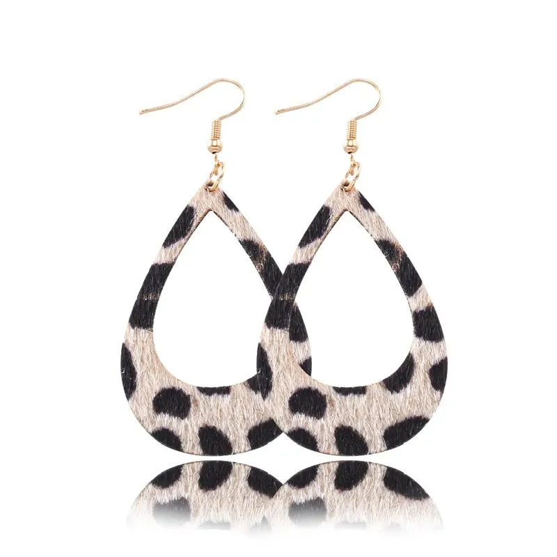 Casual Style Leopard Leather Earrings