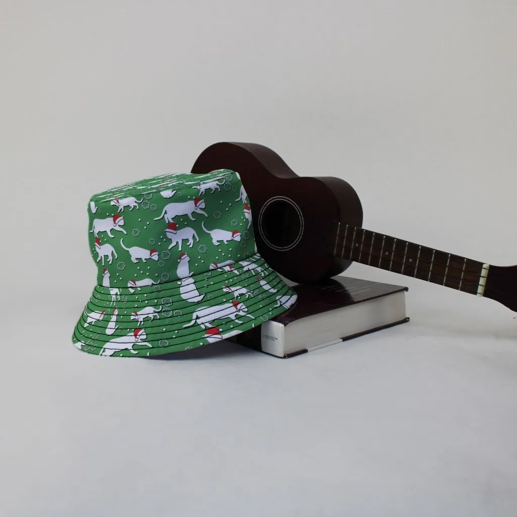 Dnd Christmas Dice Cats Bucket Hat
