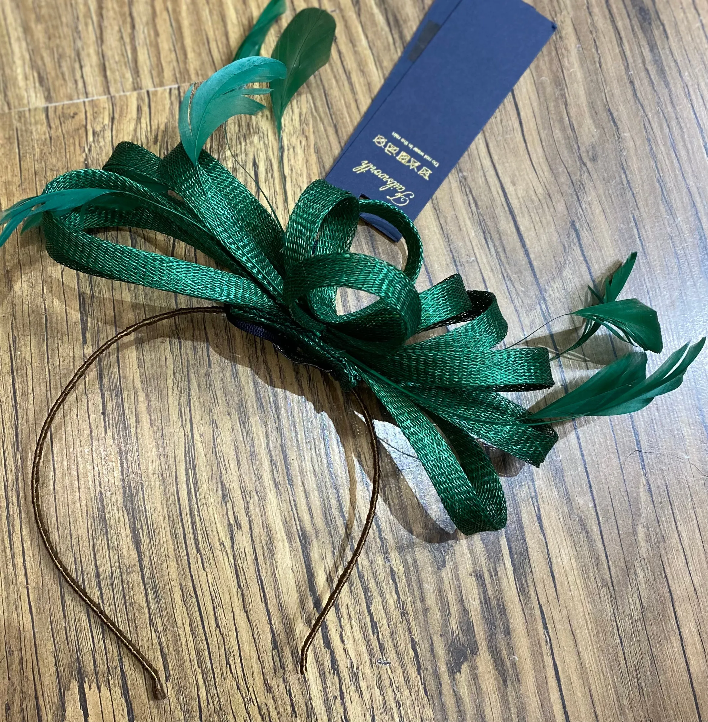 Medium Loop Sinamay And Feather Fascinator On A Fine Headband (12 Colours)